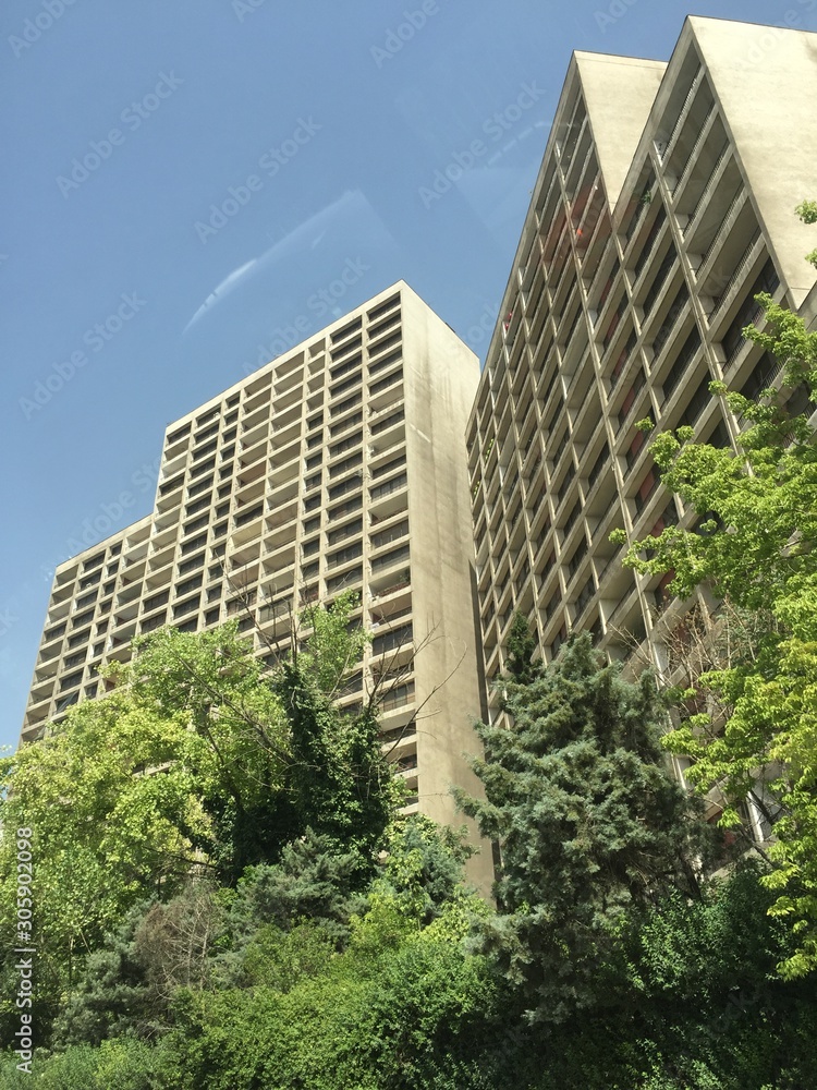 modern architecture in Tehran