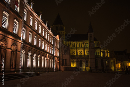 The night streets of the French city of Caen