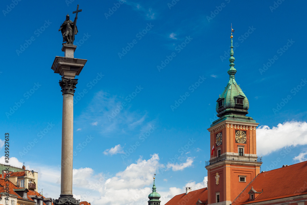 Column of King Sigmundus III (Kolumna Zygmunta) and the Royal Castle in the Warsaw Old Town, Poland