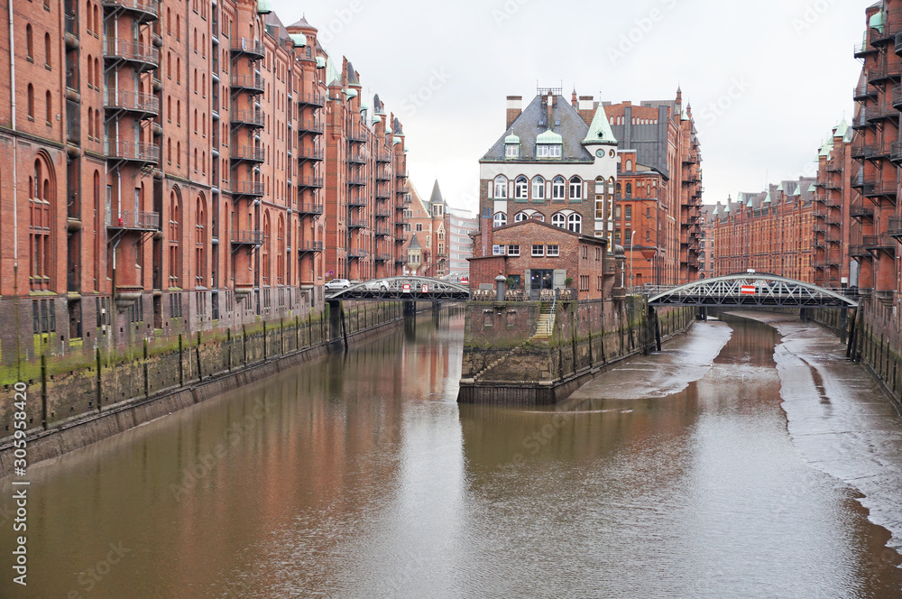 Fototapeta premium Hamburg in the winter