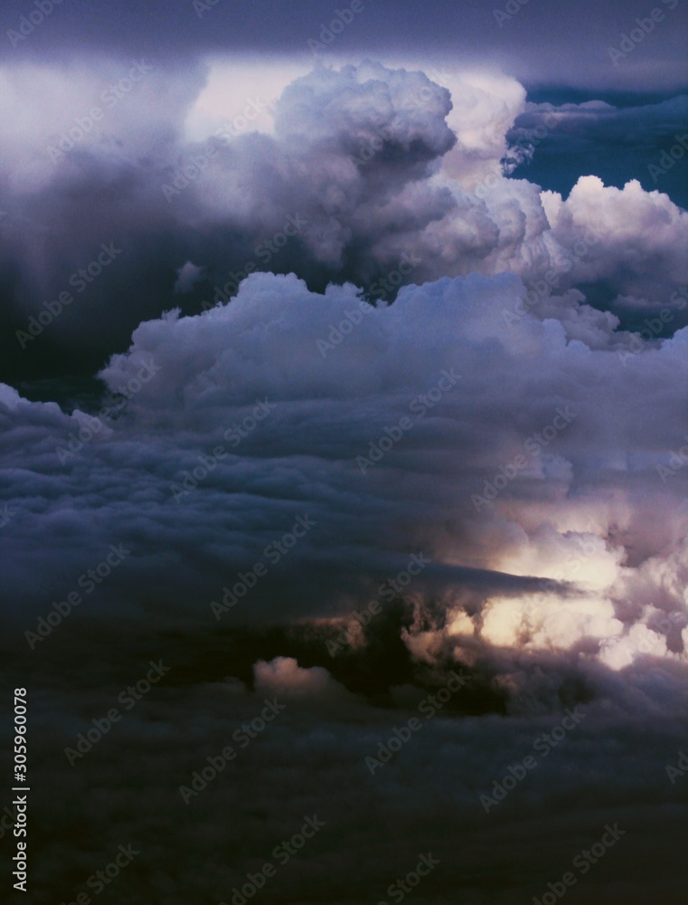 Fototapeta premium dramatic sky and clouds