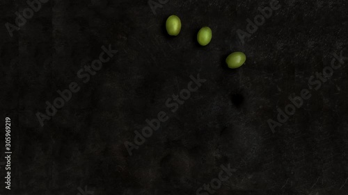 12 Spanish grapes fading in one by one and 