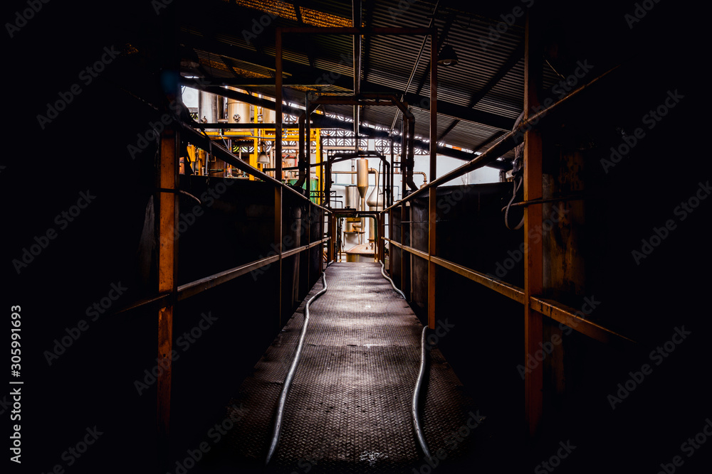 Fototapeta premium light at end of the tunnel