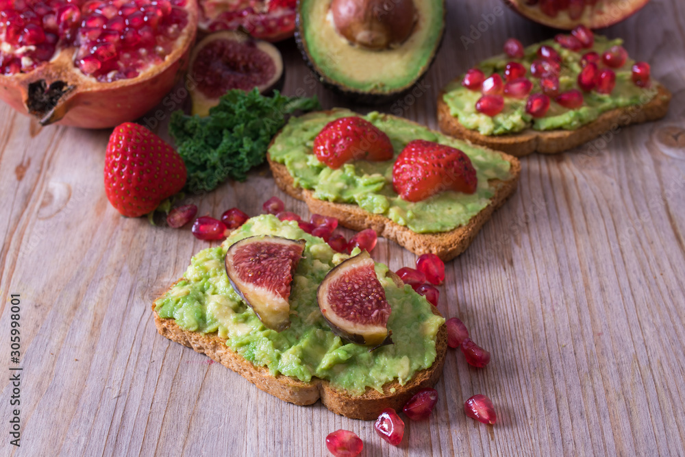 avocado and red fruit toasts from the vegan or vegetarian diet