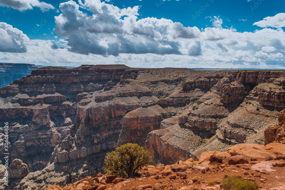 view of grand canyon in arizona view of grand canyon in arizona