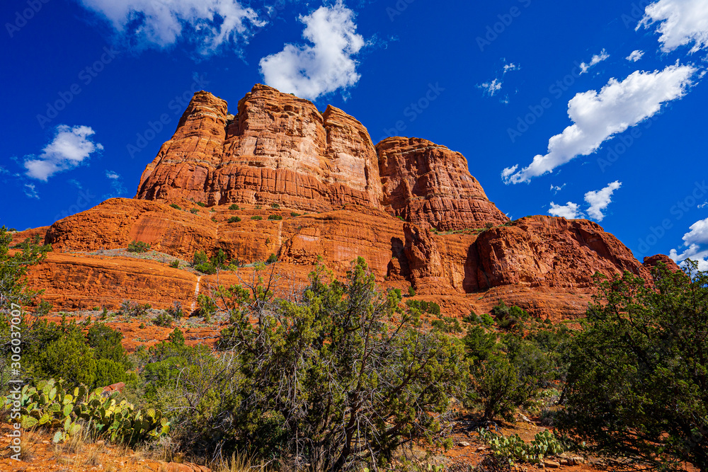 Courthouse Butte in Sedona red rock country