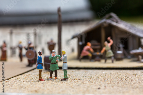 Viking settlement miniature, people fugurines
