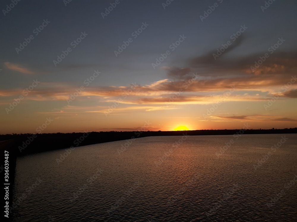 Fototapeta premium sunset over the sea