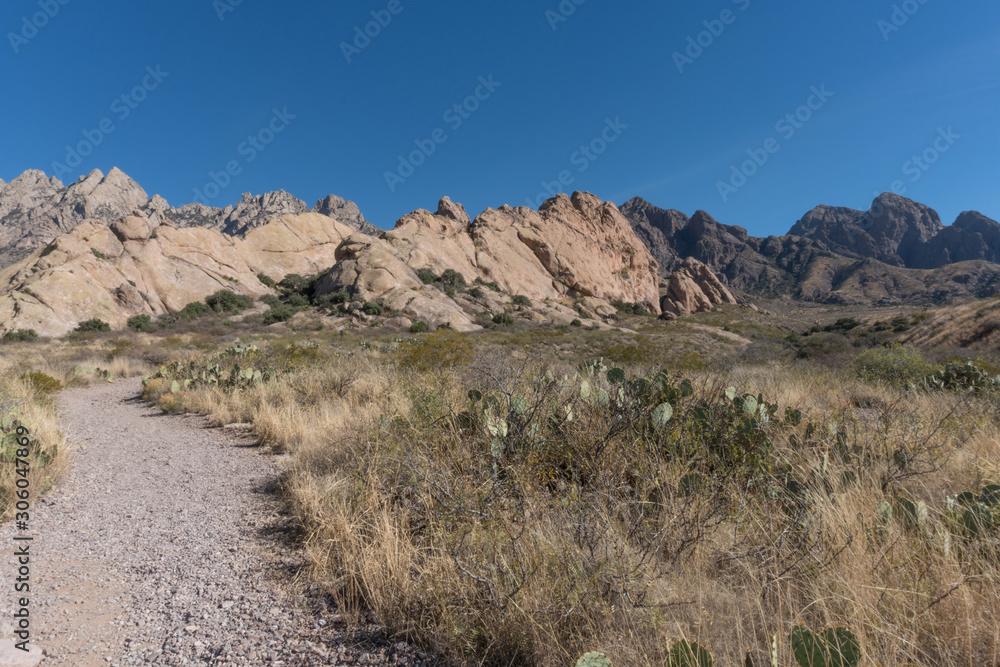 The La Cueva trail in southwest New Mexico.