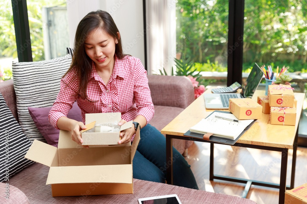 Seller prepare to send goods to customer after checking order. Seller prepare to send goods to customer after checking order.