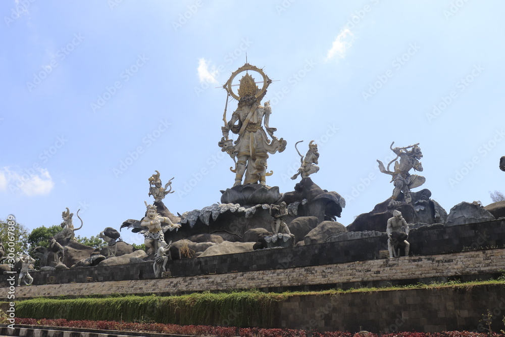 Obraz premium A beautiful view of statues in Bali, Indonesia.