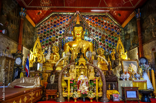 Buddha statue, Wat Doi Suthep temple, Chiang Mai, Thailand © daboost