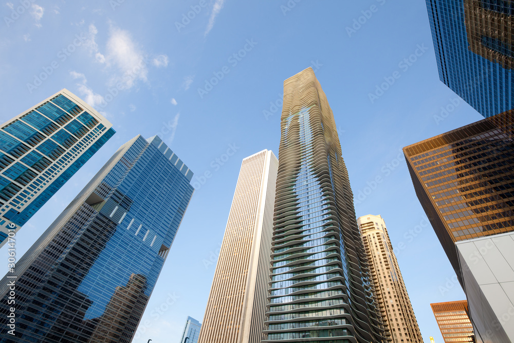 Skyline of modern skyscrapers at downtown, Chicago, Illinois, USA Skyline of modern skyscrapers at downtown, Chicago, Illinois, USA