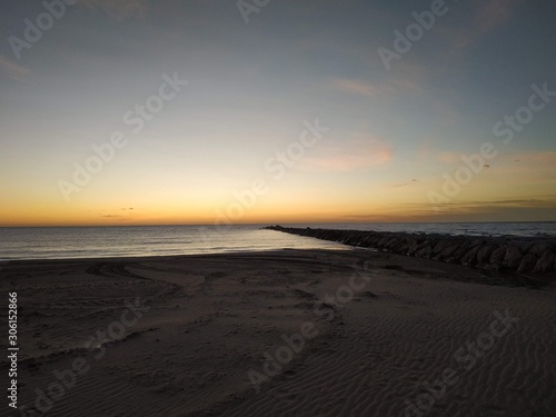 amanecer en la playa