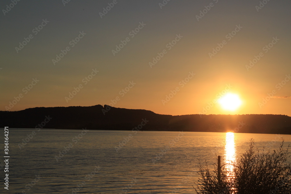 Lac de Madine coucher de soleil