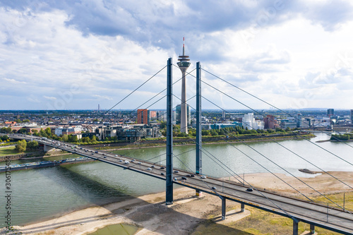 Rheinkniebrücke in Düsseldorf - Germany