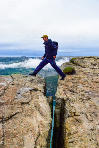 Cleft near Pulpit Rock (Preikestolen).