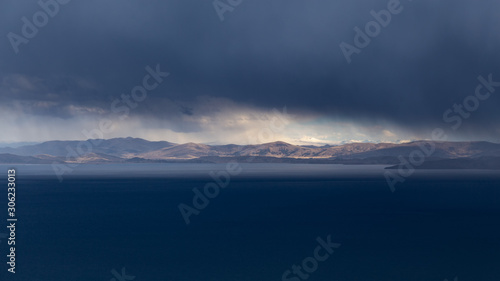 Obraz na płótnie Sunset on Lake Titicaca. View from the Pachatata peak. Peru w salonie
