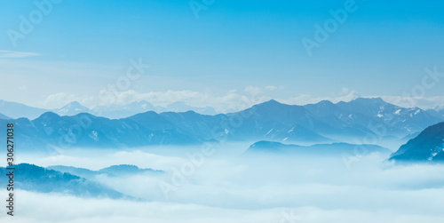 Wintr scene, amazing mountain view © Sebastian Duda
