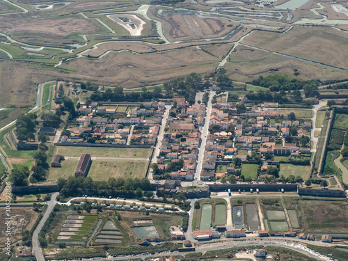 vue aérienne de la ville fortifiée de Brouage en Charente Maritime en France