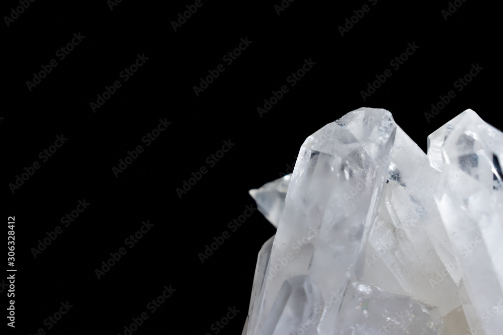 天然石水晶の原石Stock Photo | Adobe Stock