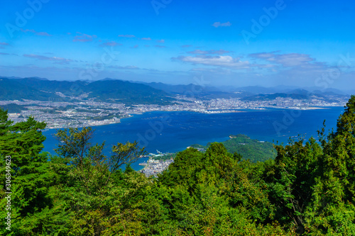 Landscape from Mount Misen, in Miyajima © RnDmS
