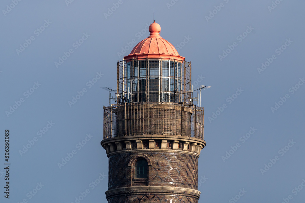 Spitze des neuen Leuchtturms auf der Insel Borkum