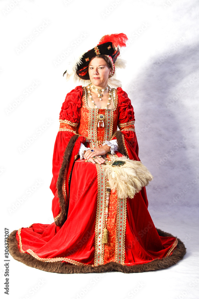 Kleidung einer Herzogin in der Frührenaissance um 1430