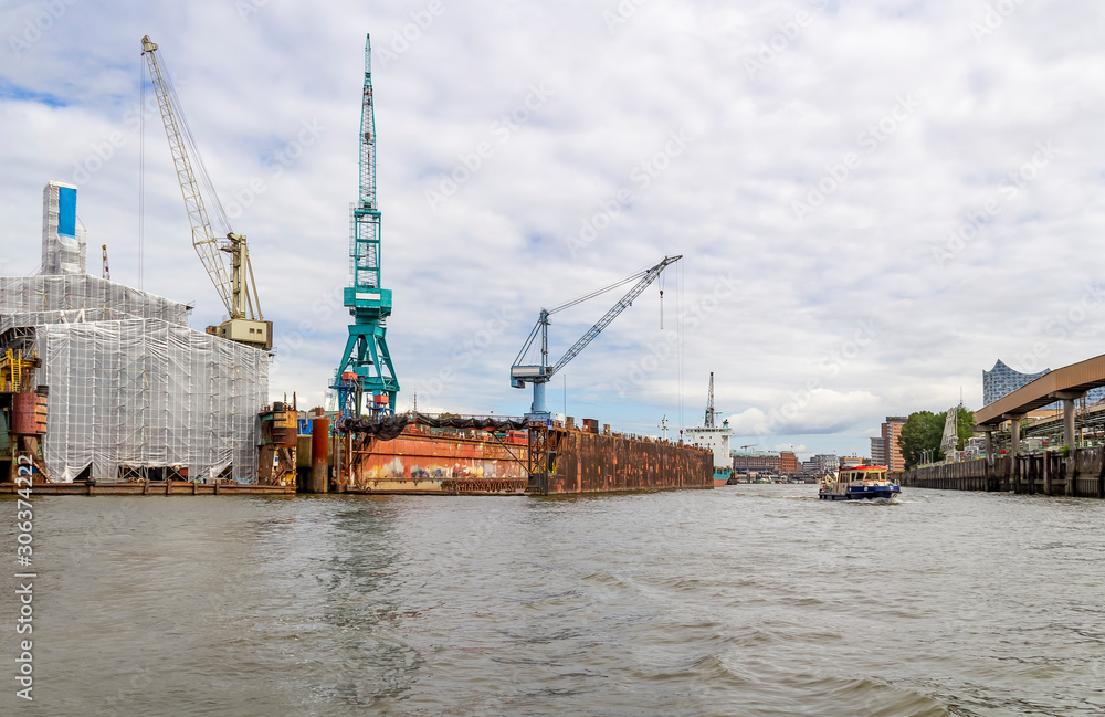 Naklejka premium Port of Hamburg
