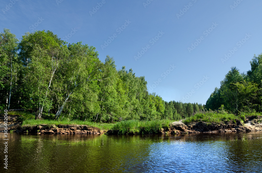 Lukh River