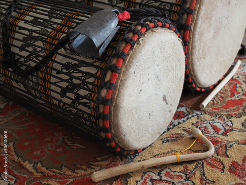 West African bass drums: Kenkeni, Dudunba closeup