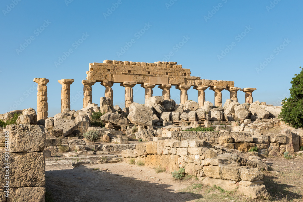Fototapeta premium Temple of Selinunte in Sicily