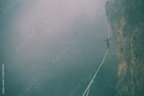 Fotografie Highline in the fog.