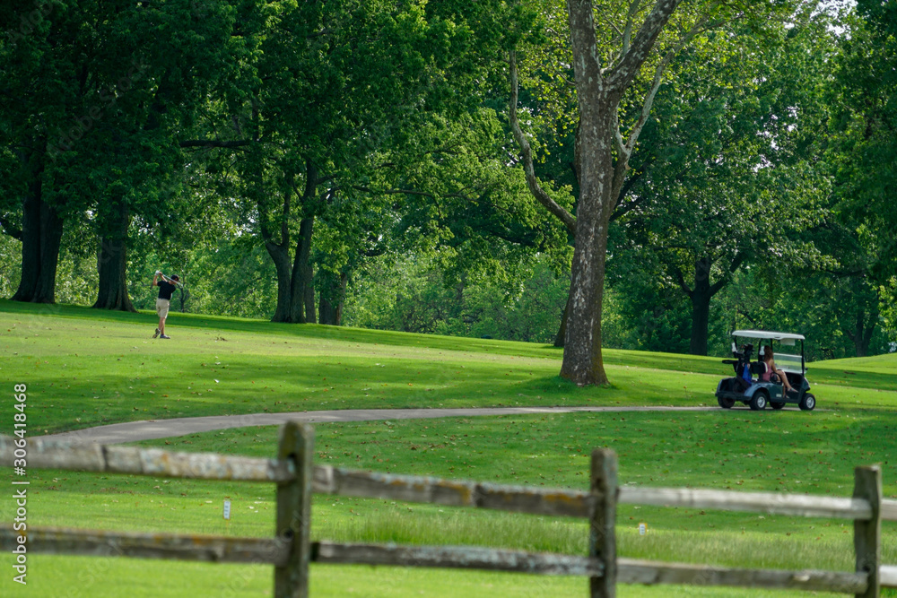 golfing fairway