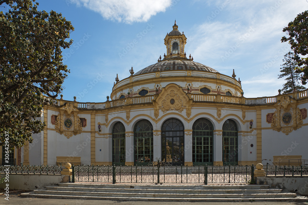 The Casino de la Exposición is one of the main cultural hubs in the city, it was originally built to host the Sevilla Pavilion for the Ibero-American Exposition in 1929.