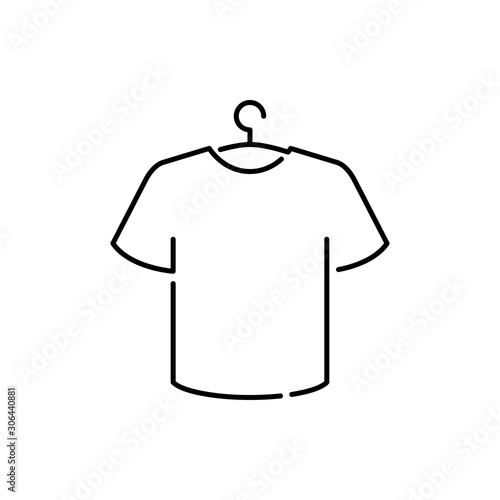 Icono plano lineal camiseta t con percha en color negro