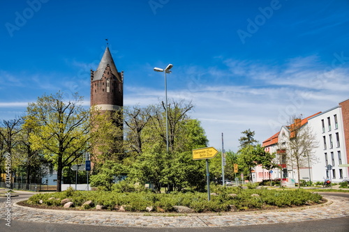 stadtbild mit altem wasserturm in bernau bei berlin, deutschland photo