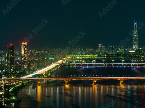 韓国ソウル漢江の夜景 © plux2738