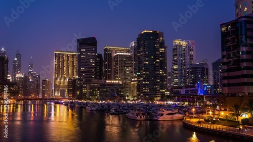 Wallpaper Mural Dubai Marina & Residences of Jumeirah Beach time lapse at night Torontodigital.ca