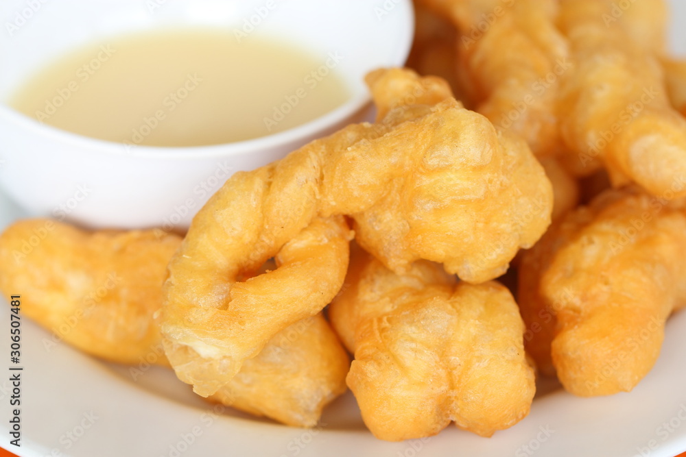 Crispy fried dough with condensed sauce Crispy fried dough with condensed sauce
