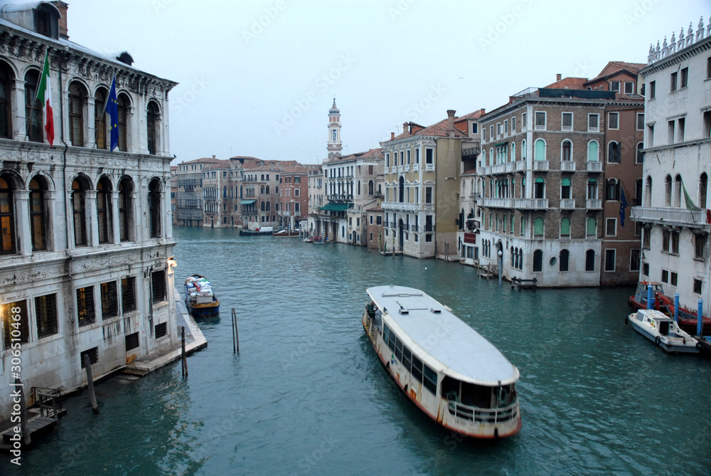 Obraz premium image of a venice canal in a winter sunrise
