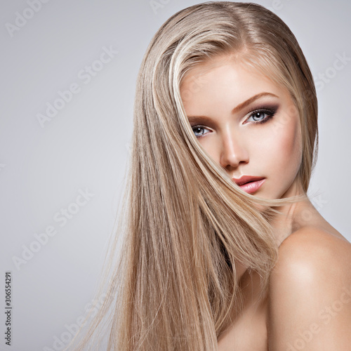 Fotótapéta Pretty face of young woman with long white hair