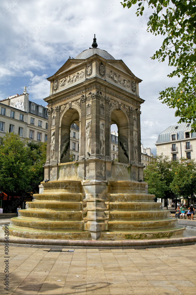 August 2011. Fountain. Paris. France.