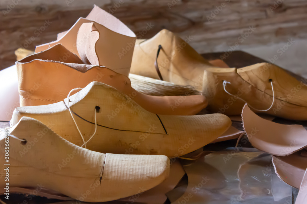 process of making Hand made shoes artisans craft process of making Hand made shoes artisans craft