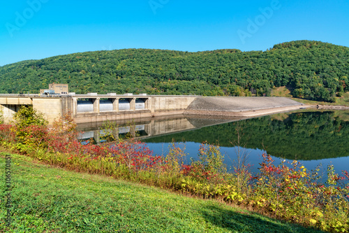 Tableau sur toile The Kinzua Dam In Pennsylvania