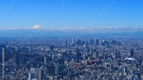 １１月末のスカイツリーから見た富士山方向４