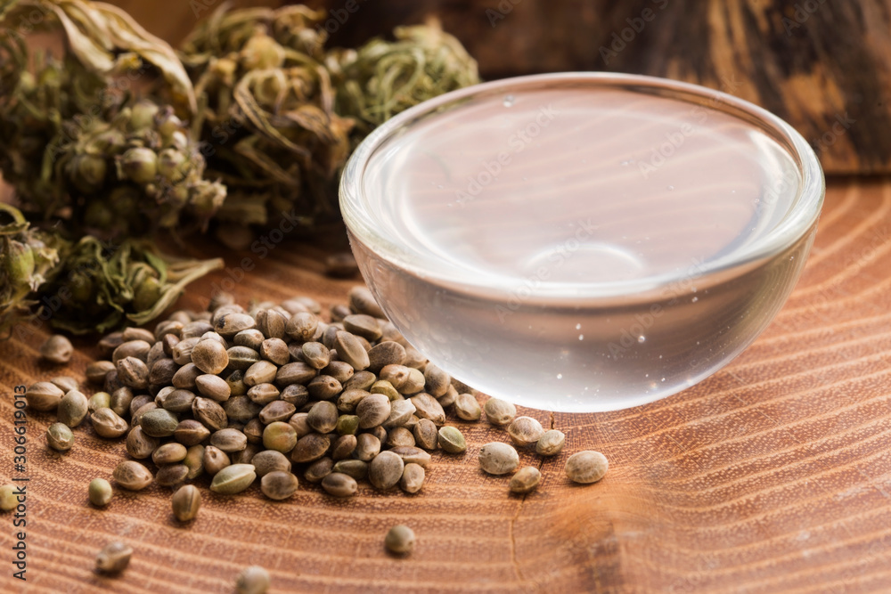 Cannabis extract with leaves