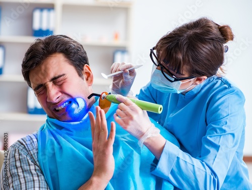 Patient afraid of dentist during doctor visit