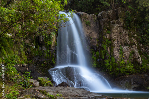 Fototapeta Naklejka Na Ścianę i Meble -  Waiau Waterfall