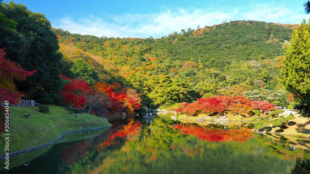 紅葉の栗林公園南湖3 Stock Photo Adobe Stock 紅葉の栗林公園南湖3 Stock Photo Adobe Stock
